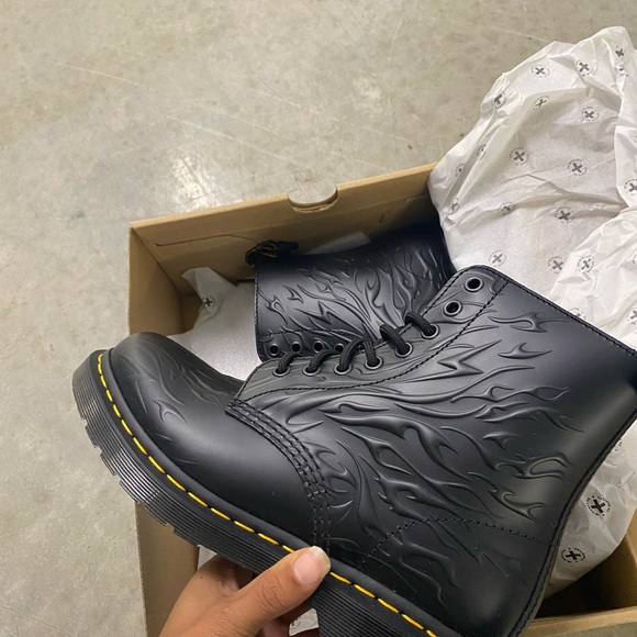 Flame 1460 Dr. Martens - Picture 10 of 10